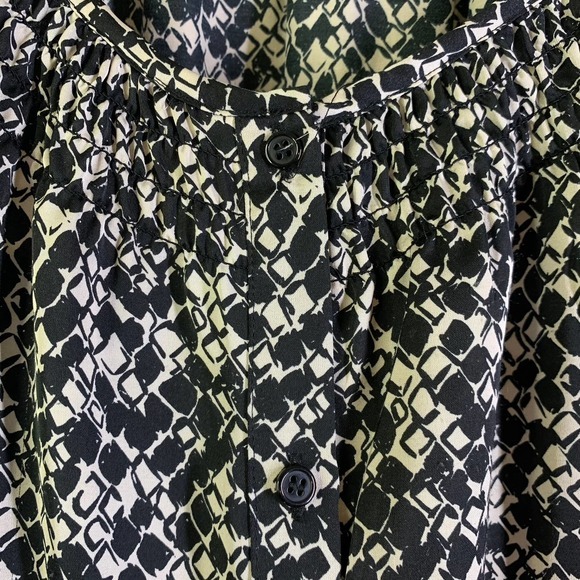 TALBOTS Black & White Diamond Print Peasant Top Blouse‎ - Picture 7 of 11